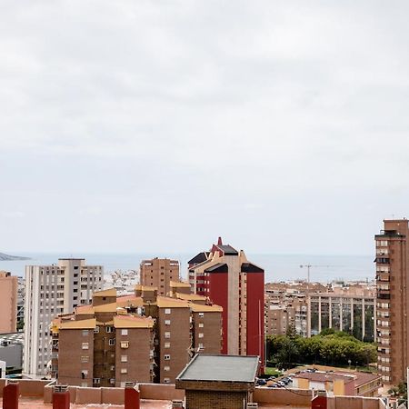Modern Studio With See And City View Бенидорм Екстериор снимка